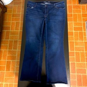 Old Navy Jeans SZ 20 Mid Rise Boot-cut